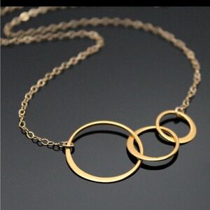 ⭐️14k gold filled 16" three link circle necklace